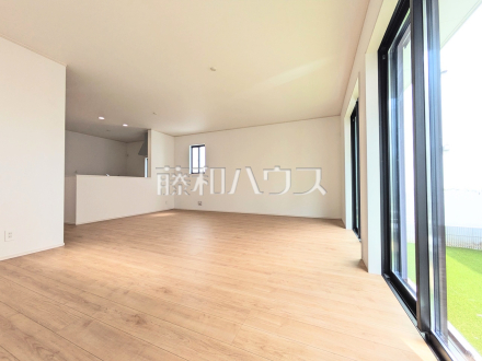 C号棟　リビング　【八王子市台町３丁目】／撮影日2025/06/05