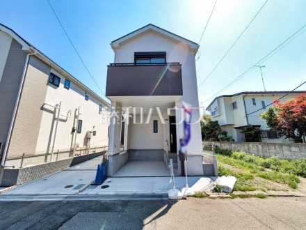 1号棟　外観　【東久留米市滝山３丁目】 周辺環境はもちろん、日当たりや設備仕様など、実際に行ってみないと分からないことも多くございます。営業担当がご案内いたしますので、お気軽にお問い合わせください。 ／撮影日2025/05/08