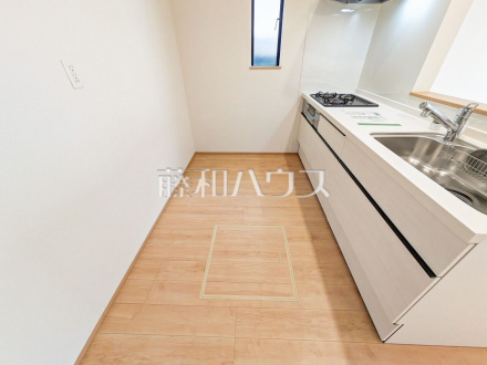2号棟　キッチン　【東久留米市滝山３丁目】／撮影日2025/05/08