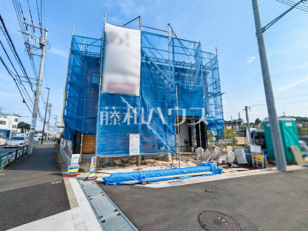 10号棟　外観　 誠心誠意、建築中！物件の内部構造などは今しか見ることができません。是非ご見学のお問合せをお待ちしております！ 【東村山市青葉町１丁目】／撮影日2025/07/04