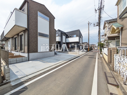 接道状況および現場風景　【小平市津田町２丁目】／撮影日2025/04/10