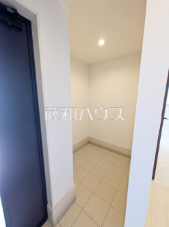 5号棟　シューズインクローゼット　【富士見市大字水子】／撮影日2025/03/30