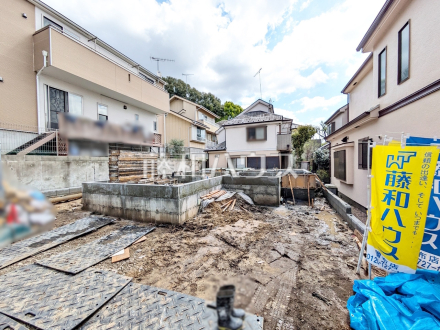 ≪現地外観≫調布市深大寺南町2丁目　全1棟　新築分譲住宅の誕生です！　【調布市深大寺南町２丁目】／撮影日2025/04/14