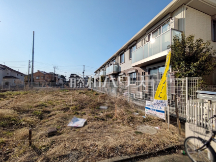 《外観（現況：植栽あり）》調布市飛田給2丁目に全2棟の新築分譲住宅が誕生します！　【調布市飛田給２丁目】／撮影日2025/03/21