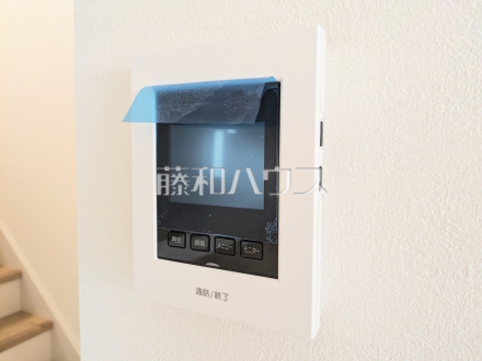 ２号棟　TVモニター付きインターホン　【八王子市小比企町】　防犯に役立つTVモニター付インターフォン／撮影日2025/06/26