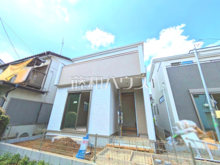 2号棟　外観　【所沢市大字久米】　現在建築中の物件です！物件の内部構造などは今しか見られません。完成前の状態もご確認ください。是非ご見学のお問合せを！／撮影日2025/07/04
