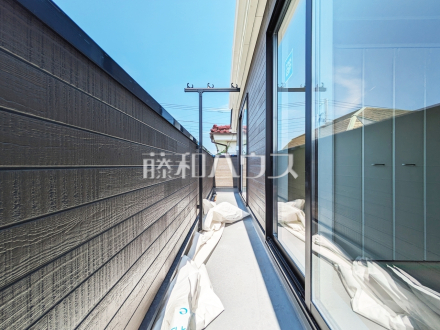 ≪バルコニー≫南向きバルコニーは洗濯物もよく乾きます♪【府中市西府町３丁目】／撮影日2025/06/29