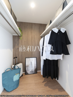 【建物プラン例】プラン例は土地購入者の設計プランの参考のための一例であって、当該プランの採用可否は任意です。　
[参考プラン] 
建物価格：1,870万円（税込）　建物面積：95.86m²／撮影日2024/11/08