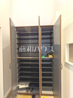 玄関収納　【国立市富士見台４丁目】／撮影日2025/08/07