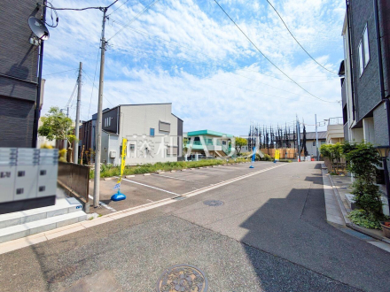 現場風景　【西東京市東町２丁目】 お住まい探しは、家の良し悪しだけでなく周辺環境も重要なポイントです。ぜひ一度お客様の目でご覧ください。 ／撮影日2025/05/04