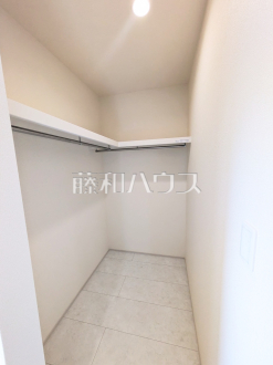 4号棟　ウォークインクローゼット　【新座市東２丁目】／撮影日2025/07/13