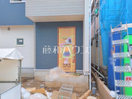 9号棟　玄関　【新座市東２丁目】／撮影日2025/06/23