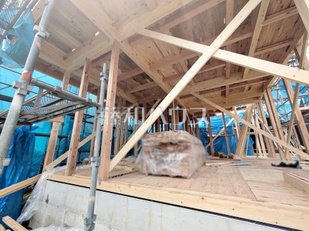 ≪3号棟　外観≫建物のプレゼンをさせていただきますので、実際の完成イメージを思い描いていただくことができます。お気軽にお問合せ下さい。【狛江市西野川４丁目】／撮影日2025/06/09