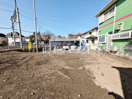 現地写真　【府中市小柳町４丁目】】西武多摩川線「競艇場前」駅徒歩6分！この恵まれたロケーションによる幸福感は、毎朝の通勤時にしっかりと感じられるのではないでしょうか。／撮影日2025/03/14