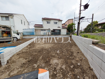 ≪1号棟　外観≫周辺環境はもちろん、日当たりや設備仕様など、実際に行ってみないと分からないことも多くございます。営業担当がご案内いたしますのでお気軽にお問い合わせくださいませ☆【府中市小柳町４丁目】／撮影日2025/04/25