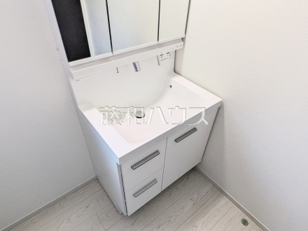 1号棟　洗面室　【八王子市館町】／撮影日2025/08/29