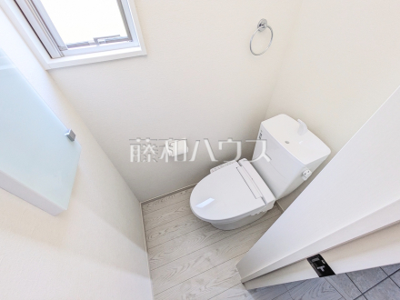 2号棟　トイレ　【八王子市館町】／撮影日2025/08/29