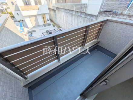 3号棟　バルコニー　【八王子市館町】／撮影日2025/08/29