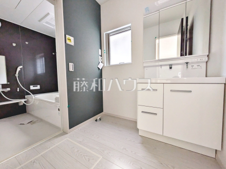 4号棟　洗面室　【八王子市館町】／撮影日2025/08/22