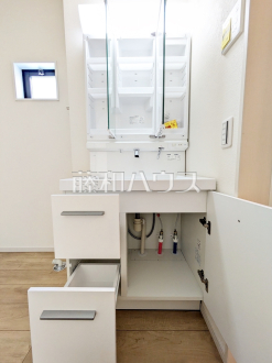 洗面台収納　【府中市分梅町２丁目】／撮影日2025/07/18