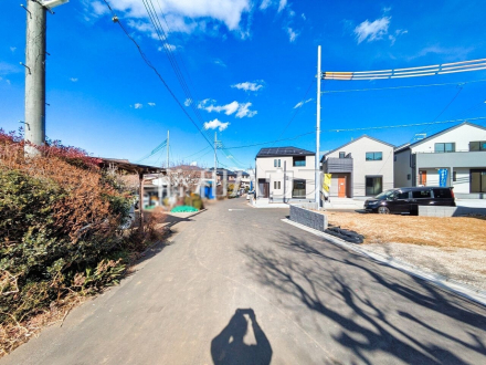 接道状況および現場風景　【清瀬市下宿２丁目】 物件の事、諸費用の事など、小さな疑問もお気軽にご連絡・ご相談下さい。 ／撮影日2026/01/22