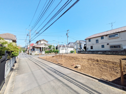 ≪接道状況≫間取りや色を変更可能な『フリープラン対応住宅』のご紹介です♪建売住宅では決して叶わない、無理であると諦めていた夢のマイホームを一緒に実現してみませんか？【狛江市東野川１丁目】／撮影日2025/06/05