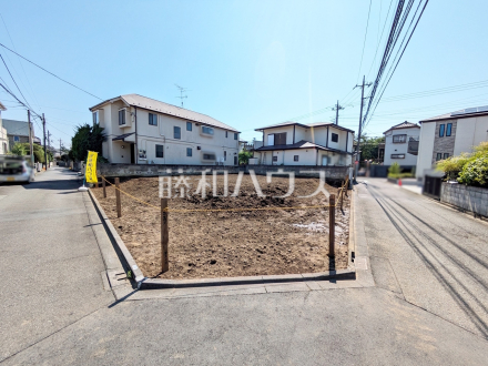 ≪現地風景≫ 最寄りの喜多見駅周辺には、スーパー・ドラッグストアなど便利な施設が充実！ 【狛江市東野川１丁目】／撮影日2025/06/05
