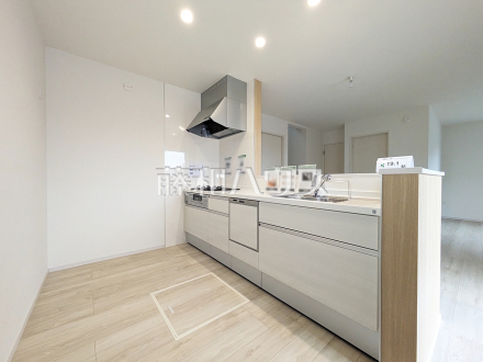 1号棟　キッチン　【立川市砂川町６丁目】／撮影日2025/10/31