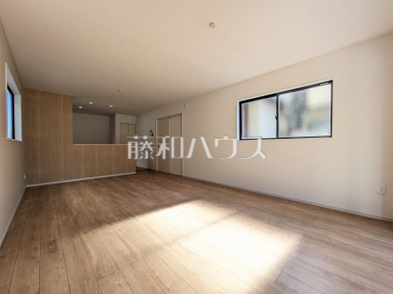 2号棟　リビング　【立川市砂川町６丁目】／撮影日2025/11/07