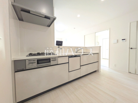 1号棟　キッチン　【府中市四谷２丁目】／撮影日2025/12/27