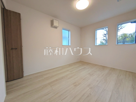 2号棟　居室　【府中市四谷２丁目】／撮影日2025/12/27