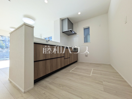 2号棟　キッチン　【府中市四谷２丁目】／撮影日2026/01/09