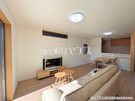 8号棟　リビング　【三鷹市北野３丁目】／撮影日2026/02/02