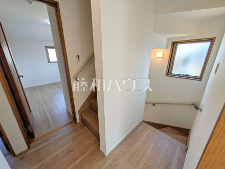 8号棟　2階廊下　【三鷹市北野３丁目】／撮影日2026/02/02