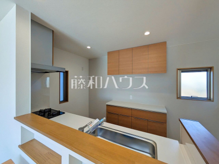 8号棟　キッチン　【三鷹市北野３丁目】／撮影日2026/02/02