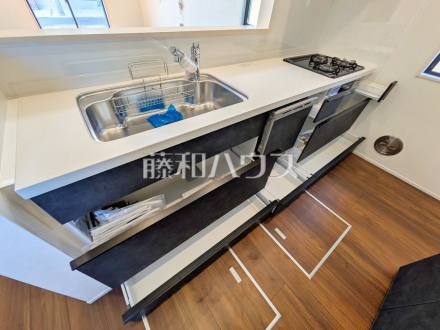 9号棟　キッチン収納　【三鷹市北野３丁目】／撮影日2026/02/02