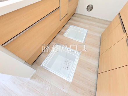 15号棟　床下収納　【三鷹市北野３丁目】／撮影日2026/02/02