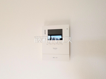 16号棟　TVモニター付インターフォン　【三鷹市北野３丁目】　防犯に役立つTVモニター付インターフォン
／撮影日2026/02/02