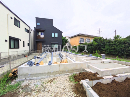 ≪1号棟　外観≫ 住まいの事なら地元で豊富な実績を誇る、地域密着の当社へお任せ下さい！ 　【府中市小柳町２丁目】／撮影日2025/07/11