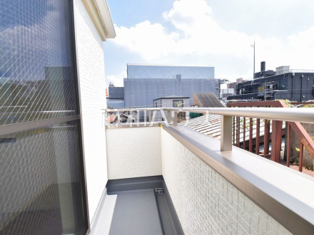 日差しもたっぷり注ぎ、お洗濯物もよく乾きます。　【八王子市本町】／撮影日2024/09/09