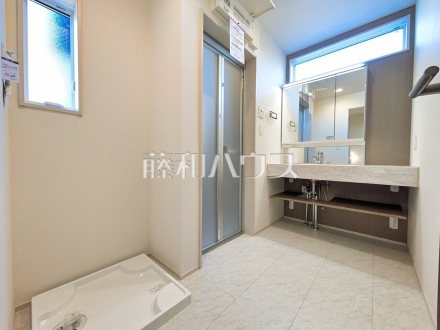 1号棟　洗面室　【東村山市青葉町１丁目】／撮影日2025/10/25