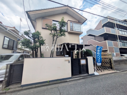≪現地外観（古屋有）≫ ご家族の夢を思いのままにかなえるため、自由設計プランを採用。ご家族お一人お一人にマッチした、世界に一つだけのオリジナル住宅を実現してみませんか？【府中市白糸台３丁目】  ／撮影日2025/06/27