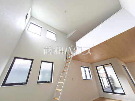 リビング　【東久留米市滝山１丁目】／撮影日2025/11/03