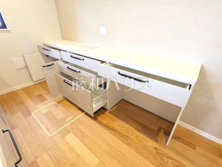 キッチン収納　【東久留米市滝山１丁目】／撮影日2025/11/03