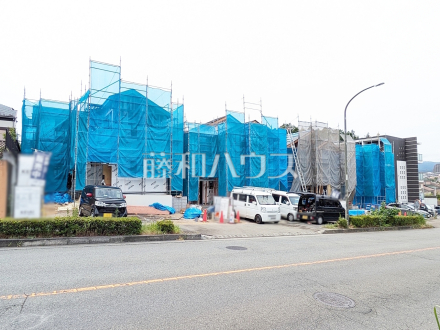 周辺環境はもちろん、日当たりや設備仕様など、実際に行ってみないと分からないことも多くございます。営業担当がご案内いたしますので、お気軽にお問い合わせください。　【八王子市兵衛２丁目】／撮影日2025/08/07