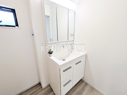 1号棟　洗面室　【八王子市兵衛２丁目】／撮影日2025/10/17