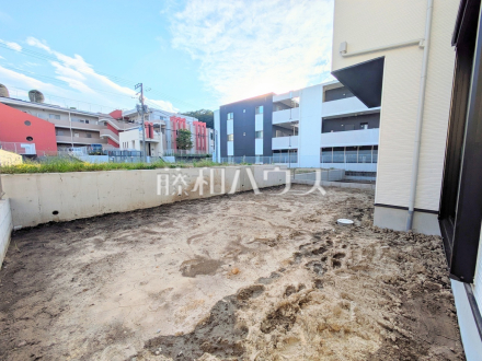 2号棟　庭　【八王子市兵衛２丁目】／撮影日2025/09/29