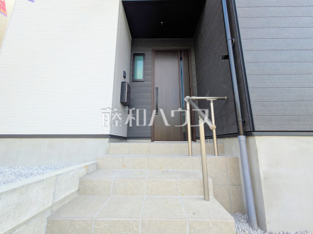 2号棟　玄関　【八王子市兵衛２丁目】／撮影日2025/09/29