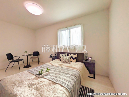 2号棟(モデルハウス)　居室　【新座市池田４丁目】
部屋の雰囲気や広さ・眺望・間取りの使い勝手など、是非一度、ご自身の目で確かめてみてください。　／撮影日2025/10/12