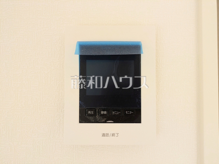 1号棟　防犯に役立つTVモニター付インターフォン　　TVモニター付きインターホンのため訪問者がひと目で分かります　／撮影日2025/09/08